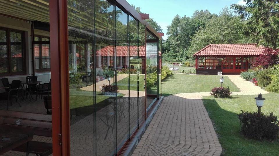 بيسكوبييت Hotel Sloneczny Brzeg المظهر الخارجي الصورة